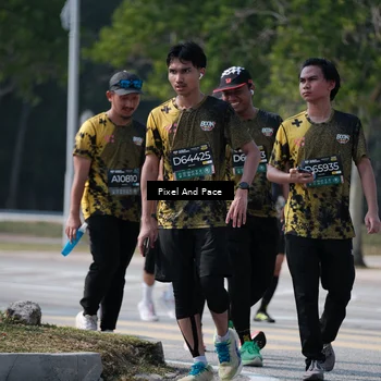 Runner Photo 6802615