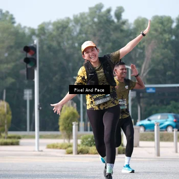 Runner Photo 6802621