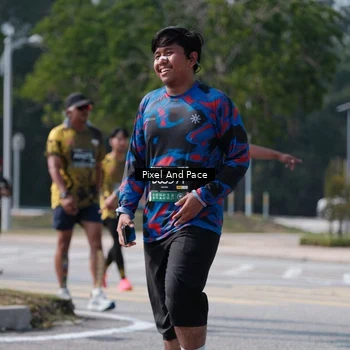 Runner Photo 6802648