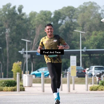 Runner Photo 6802717