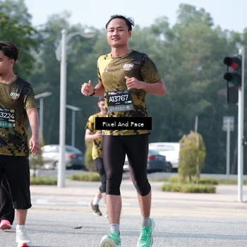 Runner Photo 6802787
