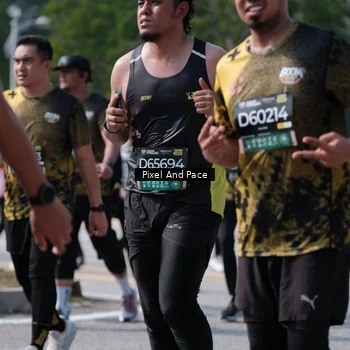 Runner Photo 6802796