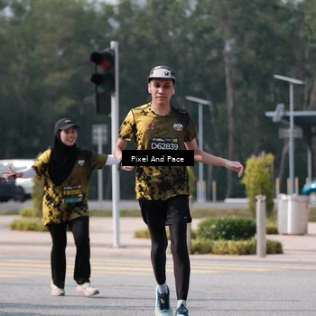 Runner Photo 6802825