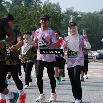 Runner Photo 6802853