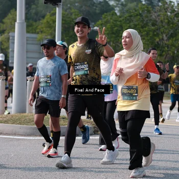 Runner Photo 6802886