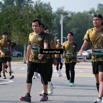Runner Photo 6802894