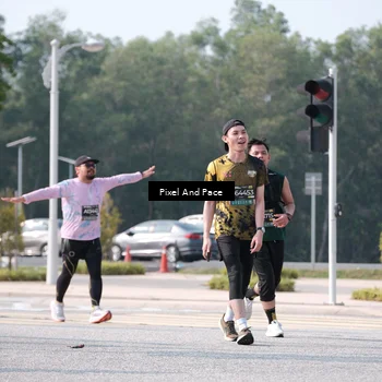 Runner Photo 6802907