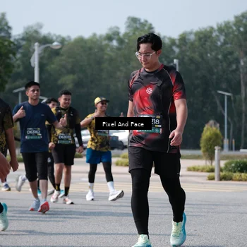 Runner Photo 6802915