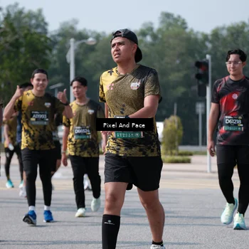 Runner Photo 6802923