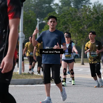 Runner Photo 6802936