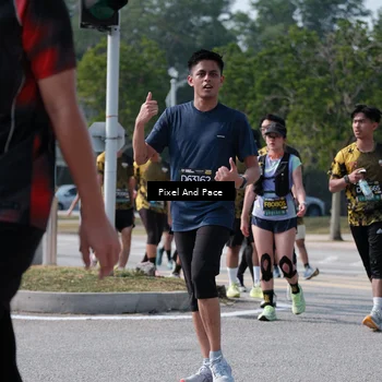 Runner Photo 6802937