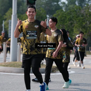 Runner Photo 6802943