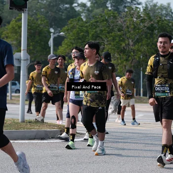 Runner Photo 6802949