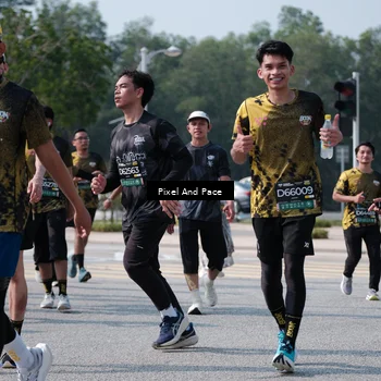 Runner Photo 6802968