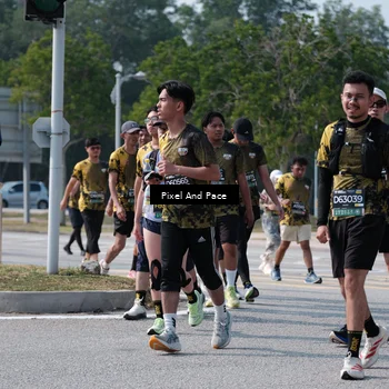 Runner Photo 6802972
