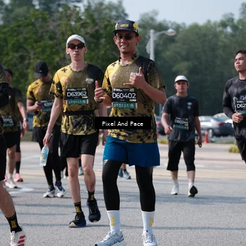 Runner Photo 6802980