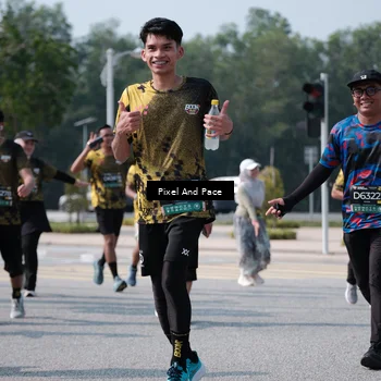 Runner Photo 6803010