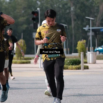 Runner Photo 6803040