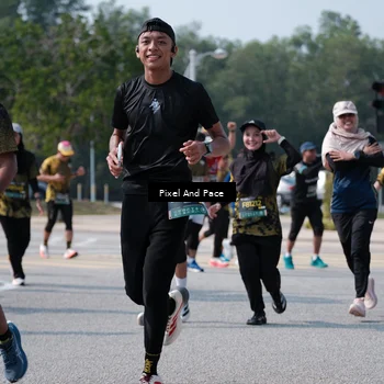 Runner Photo 6803042