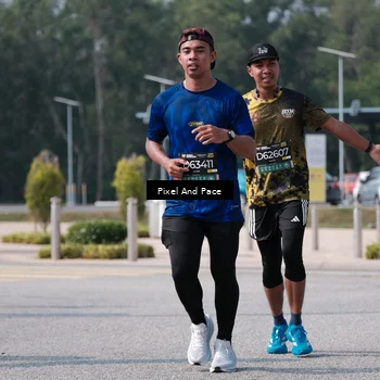 Runner Photo 6803104