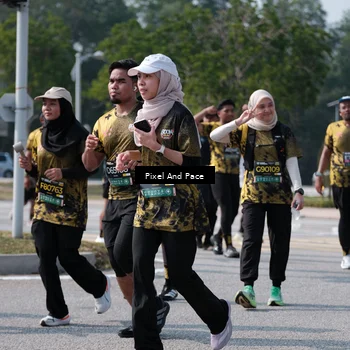 Runner Photo 6803141