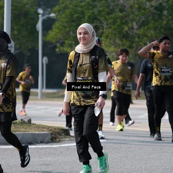 Runner Photo 6803148