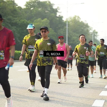 Runner Photo 6803171