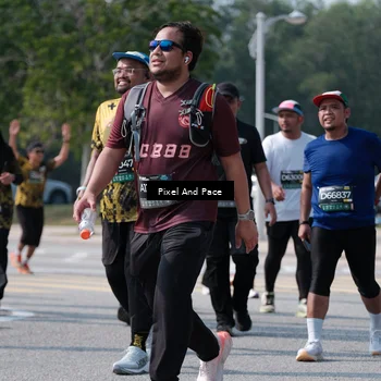 Runner Photo 6803198