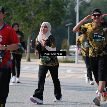 Runner Photo 6803256