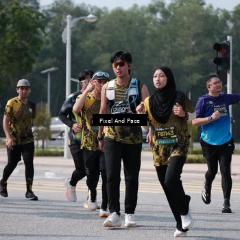 Runner Photo 6803278