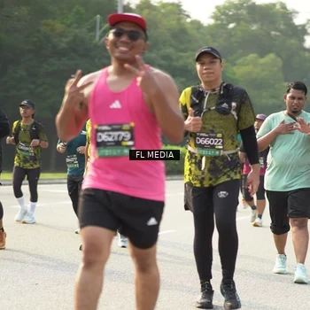 Runner Photo 6803313
