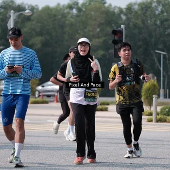 Runner Photo 6803368