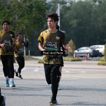 Runner Photo 6803462