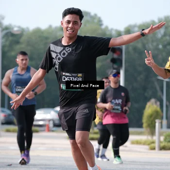 Runner Photo 6803505