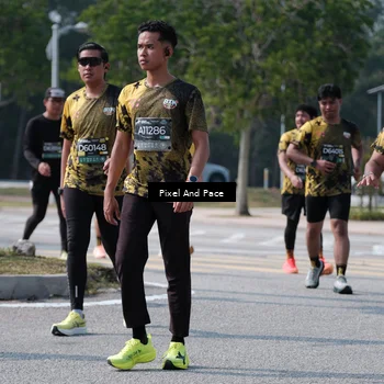 Runner Photo 6803522