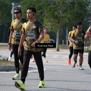 Runner Photo 6803548