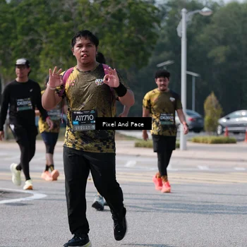 Runner Photo 6803550