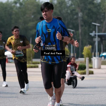 Runner Photo 6803557