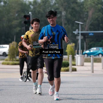 Runner Photo 6803574