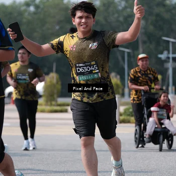 Runner Photo 6803578