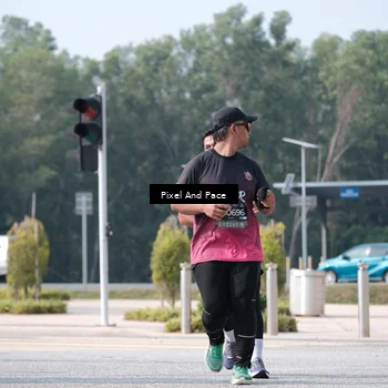 Runner Photo 6803653