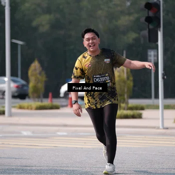 Runner Photo 6803665