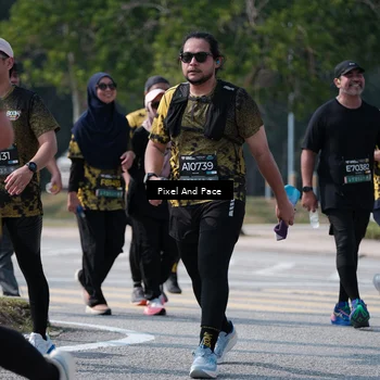 Runner Photo 6803681
