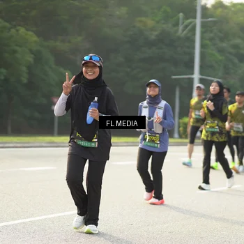 Runner Photo 6803682