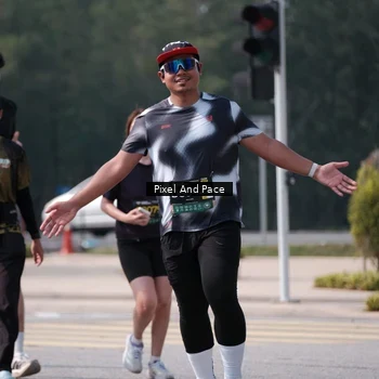Runner Photo 6803721