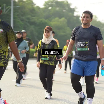 Runner Photo 6803750