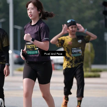 Runner Photo 6803758