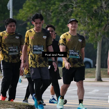 Runner Photo 6803774