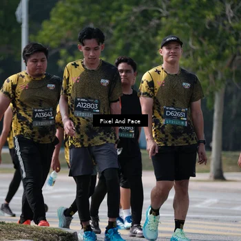 Runner Photo 6803780