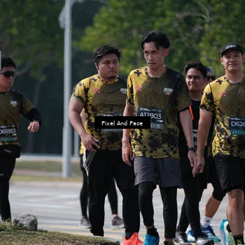 Runner Photo 6803789